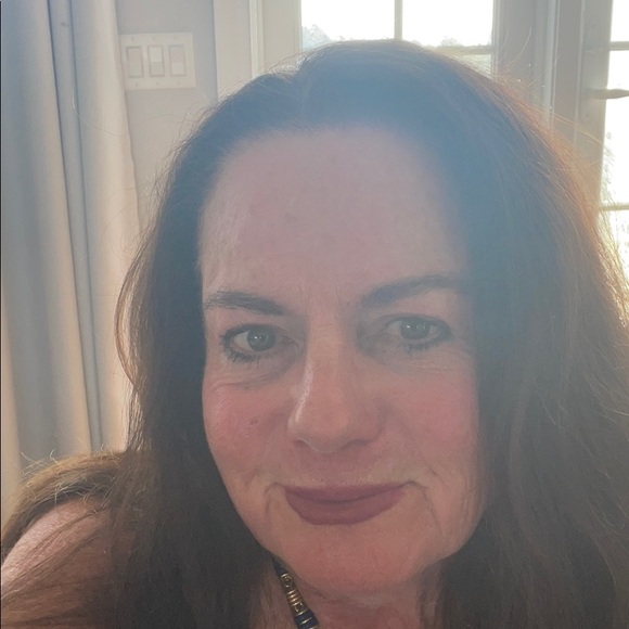 Meet your Posher, Patricia - Picture 1 of 1